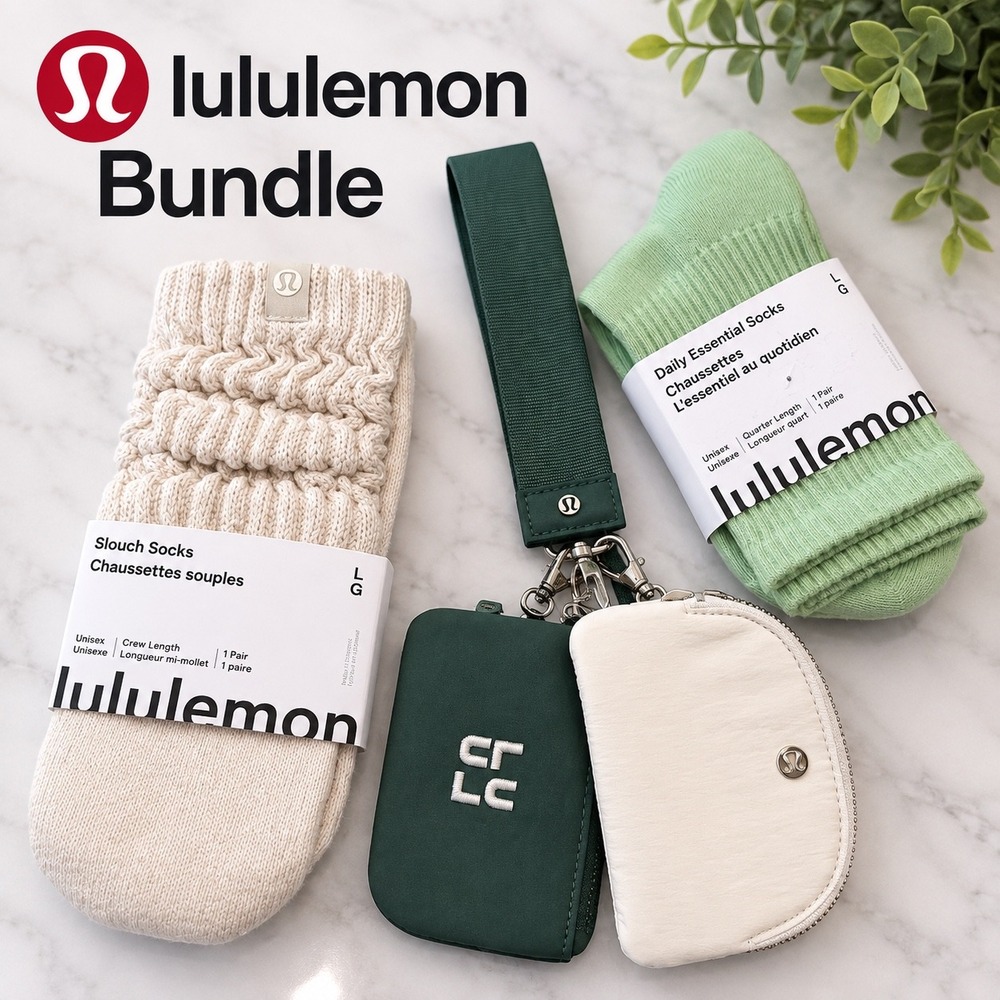 NWT Lululemon 3 Piece Bundle Dual Pouch Wristlet + 2 Socks Green Ivory